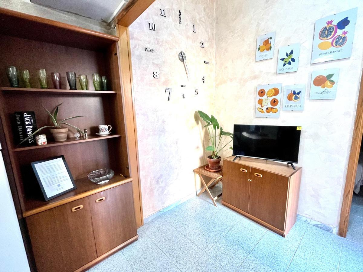 Romuhouse Economy Apartment Metro B Exterior foto